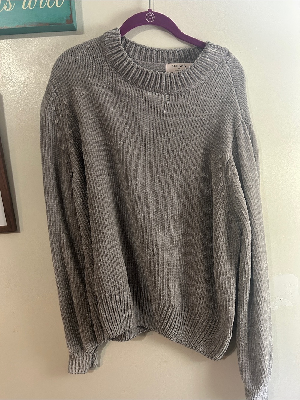 Zenana Outfitters Gray Ribbed Crewneck Sweater